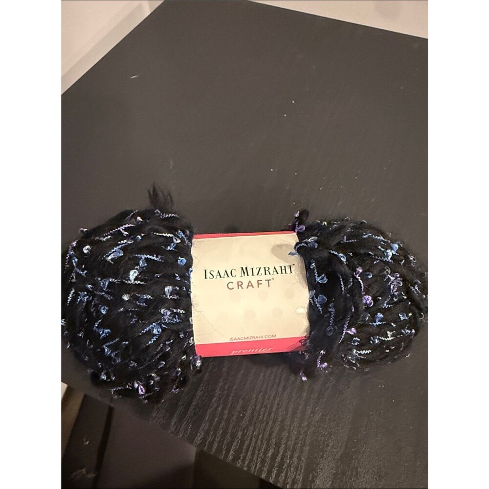 Isaac Mizrahi Craft Black Eyelash Yarn Blue Purple Sparkle 99 Yards Premier Yarn